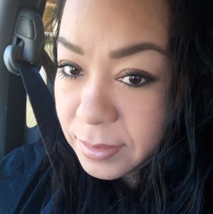 Meet your Posher, Gabriela